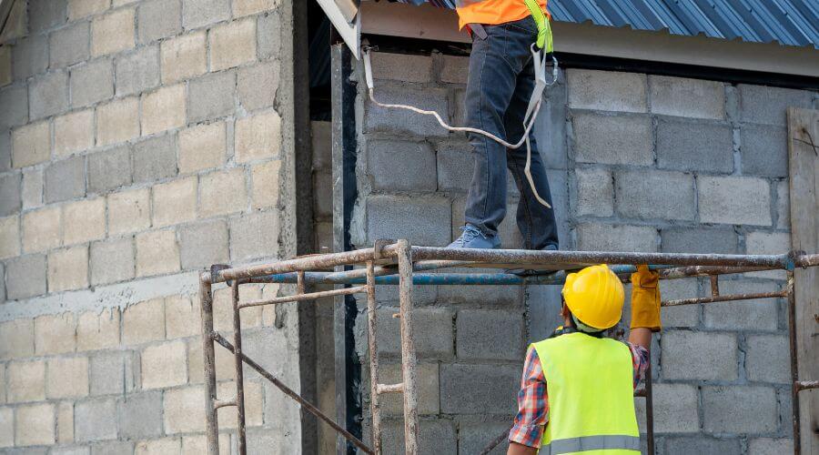 Expert Emergency Roof Repairs services in Browning, MT